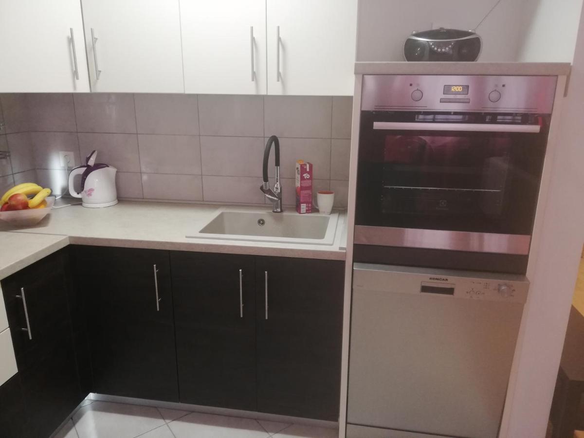 Studio Apartment Lea Cazma Екстериор снимка